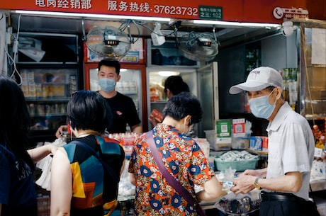 英语网站导航 与美国的朝气蓬勃威尔士更加老练沉稳